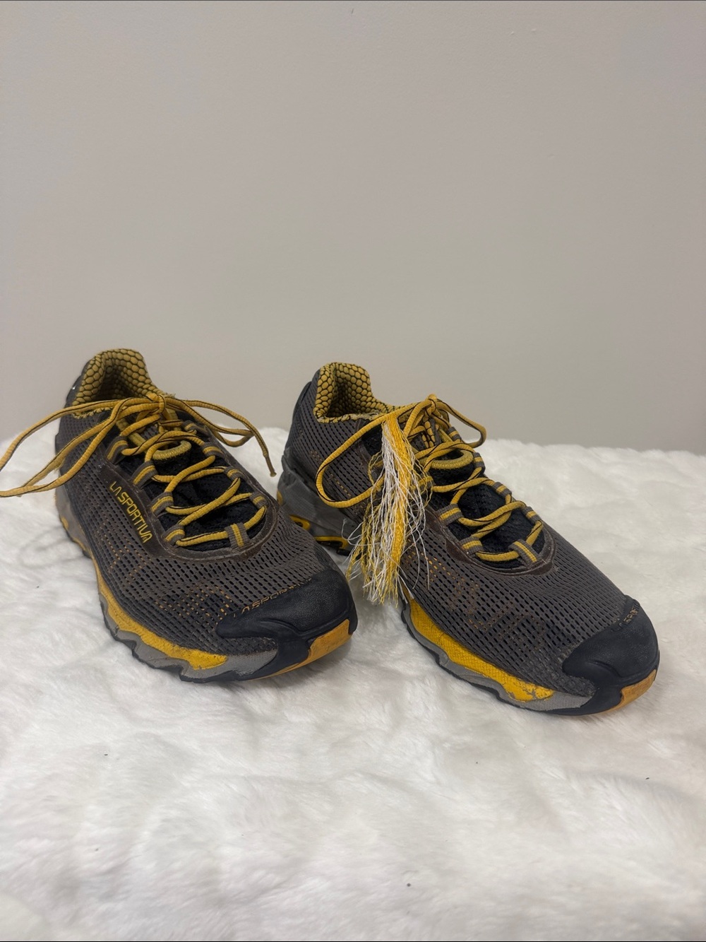 La Sportiva Men's Gray and Yellow Trail Runners